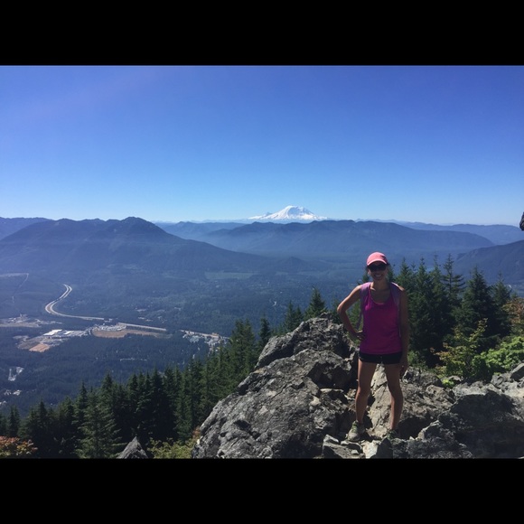 Meet the Posher, Susan! - Picture 3 of 6